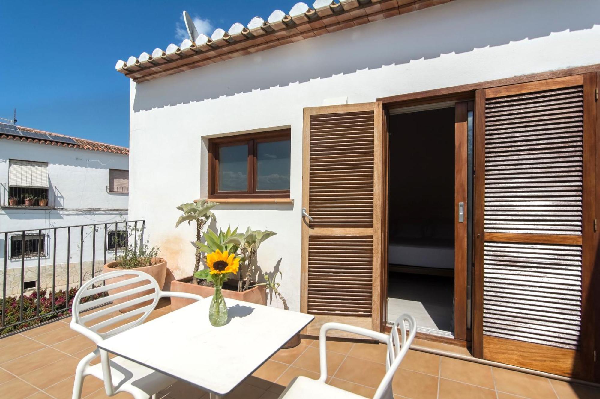 Hotel Nou Roma Denia Oda fotoğraf